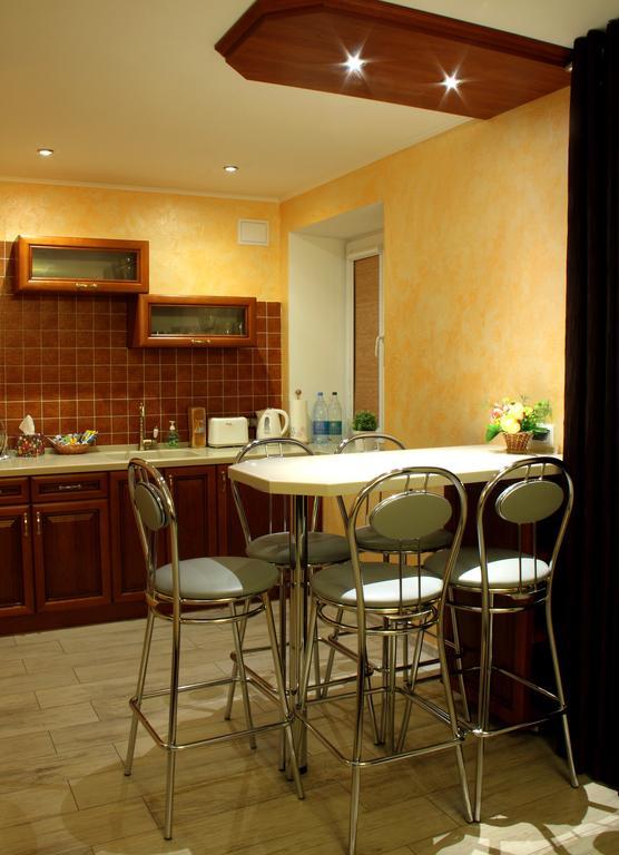 Apartment On Prospekt Mira Chernihiv Phòng bức ảnh