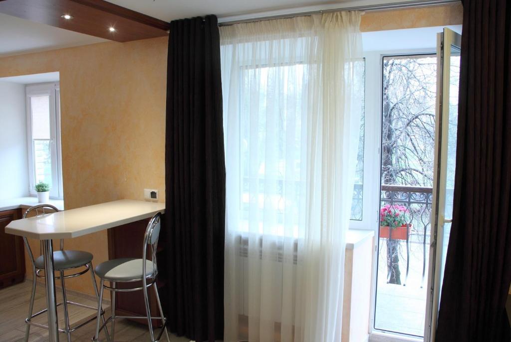 Apartment On Prospekt Mira Chernihiv Ngoại thất bức ảnh